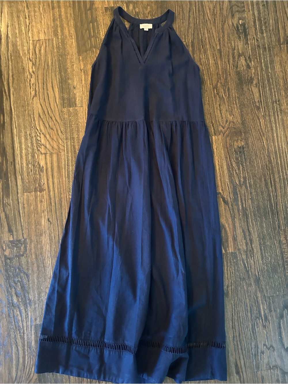 LOFT Women’s Navy Maxi Dress size Small